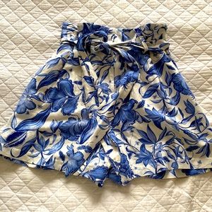 Paper bag style high waisted shorts.